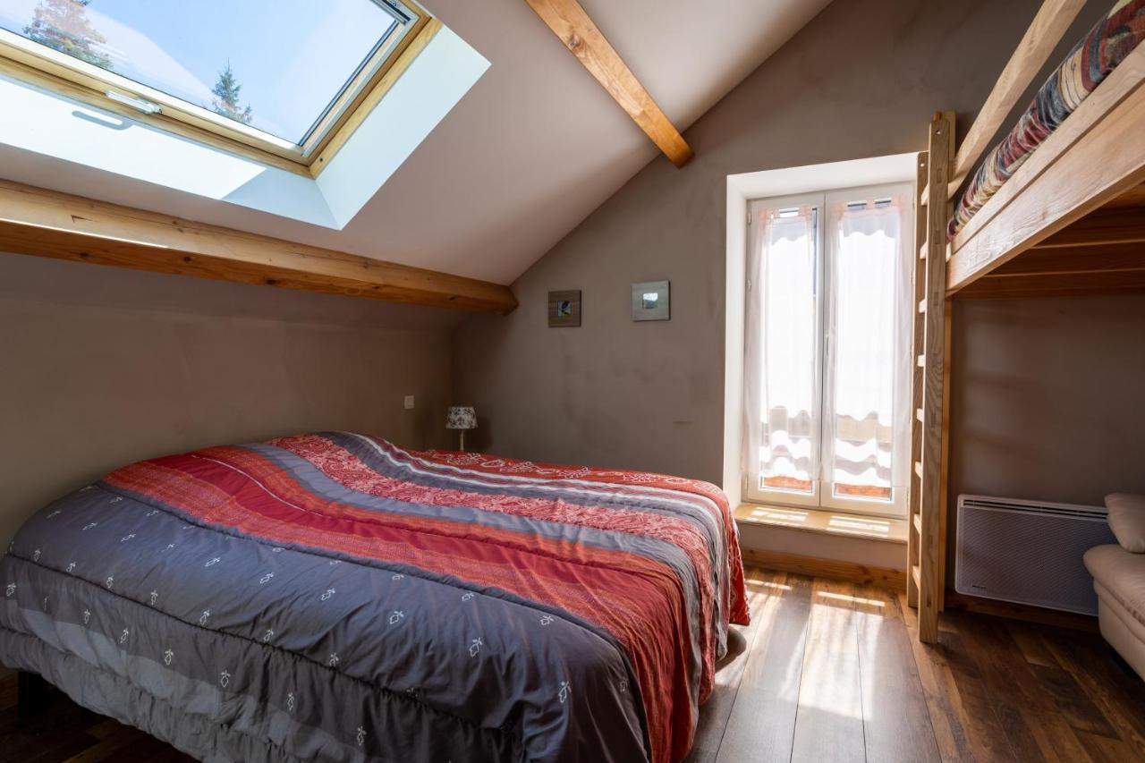 Linessa Apartamento Embrun Exterior foto